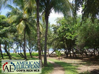 Costa Rica Beach front property restrictions 