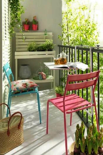 9 Fantastic Small Condo Balcony Design Ideas