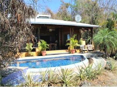 6 Awesome vacation homes in Nosara beach you can buy for under $505,000