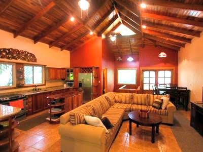 6 Awesome vacation homes in Nosara beach you can buy for under $505,000