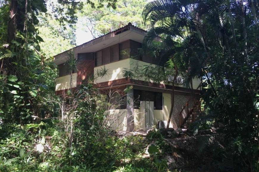 Flamingo, North Pacific – Listed at $225,000