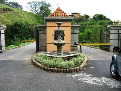 Costa Rican gated communities