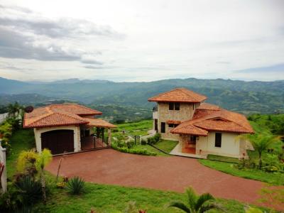Costa Rican gated communities